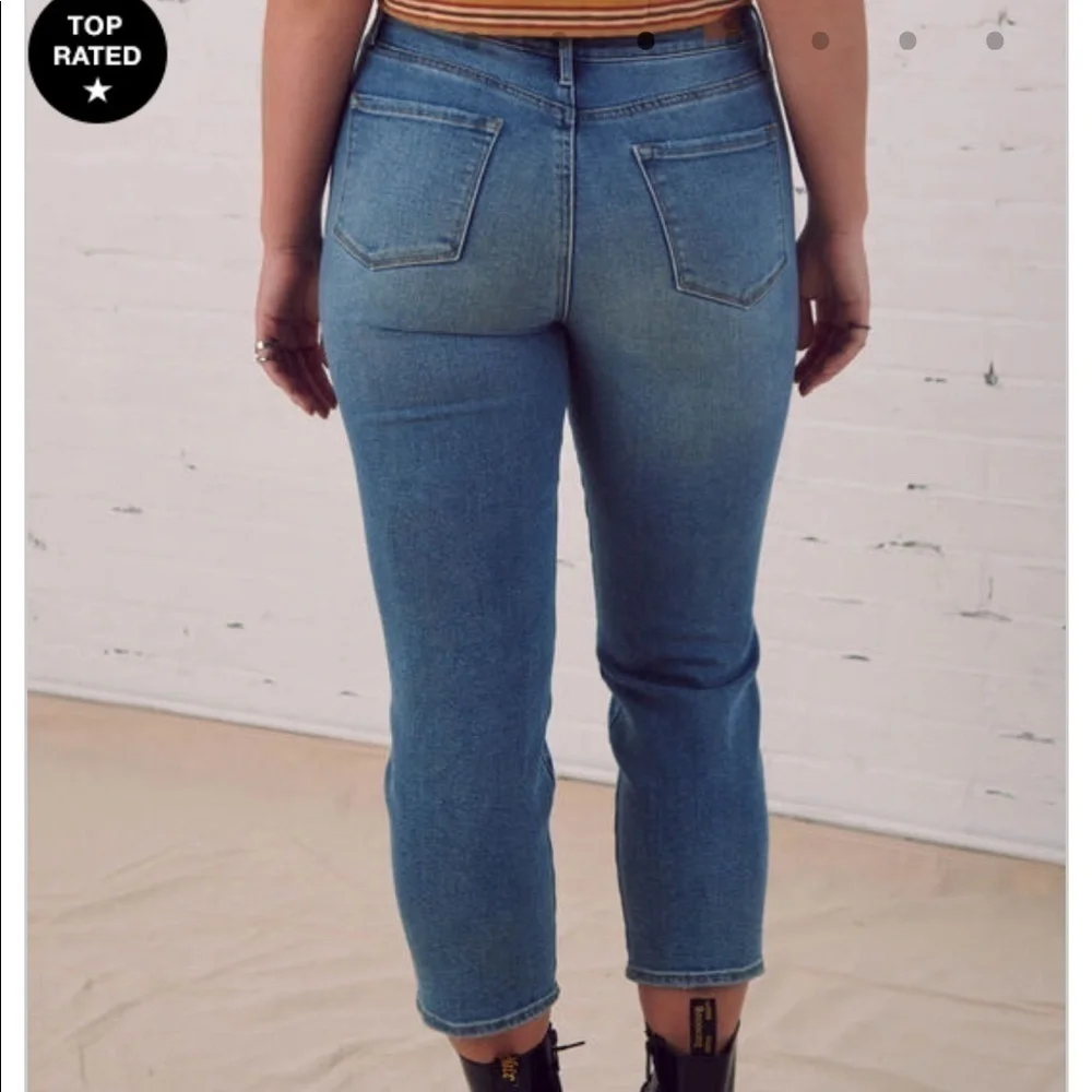 nwt high rise jeans - Picture 4 of 8